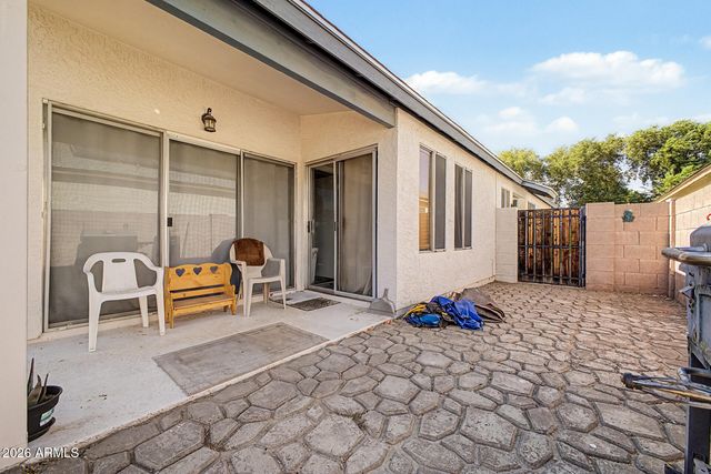 8859 W JOHN CABOT Road, Peoria, AZ 85382