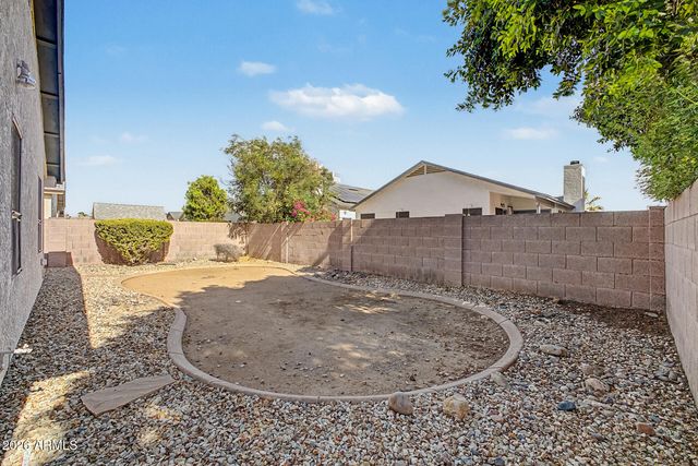 8859 W JOHN CABOT Road, Peoria, AZ 85382
