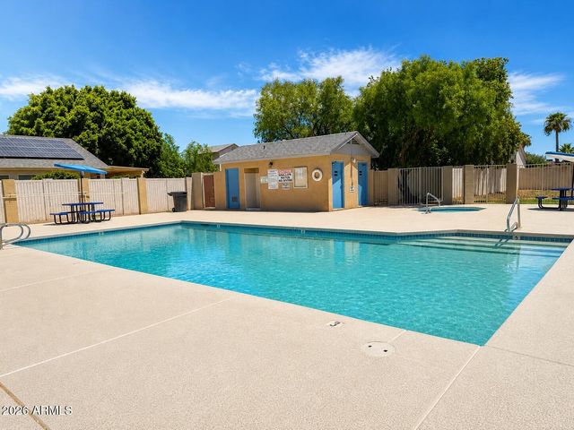 8859 W JOHN CABOT Road, Peoria, AZ 85382