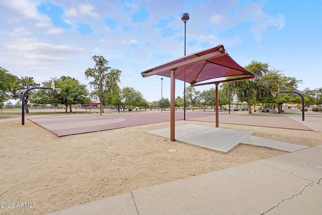 8859 W JOHN CABOT Road, Peoria, AZ 85382