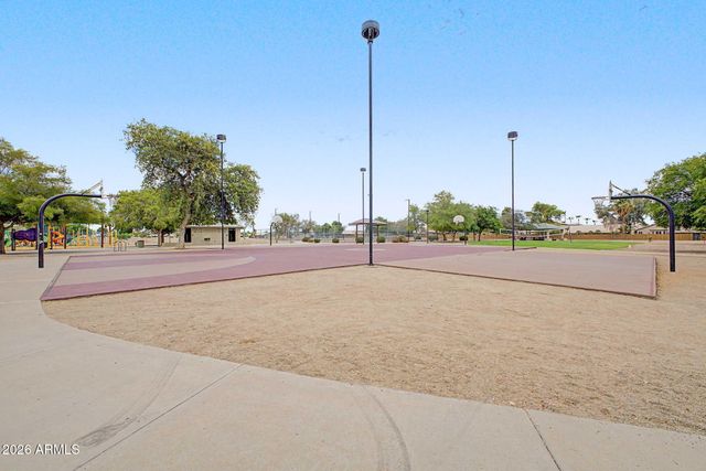 8859 W JOHN CABOT Road, Peoria, AZ 85382