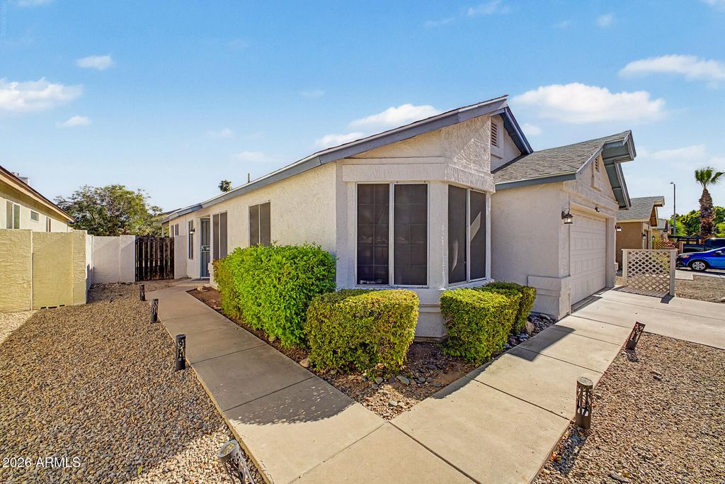 8859 W JOHN CABOT Road, Peoria, AZ 85382 — photo 5