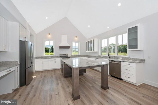 17023 RAVEN ROCK RD, Sabillasville, MD 21780
