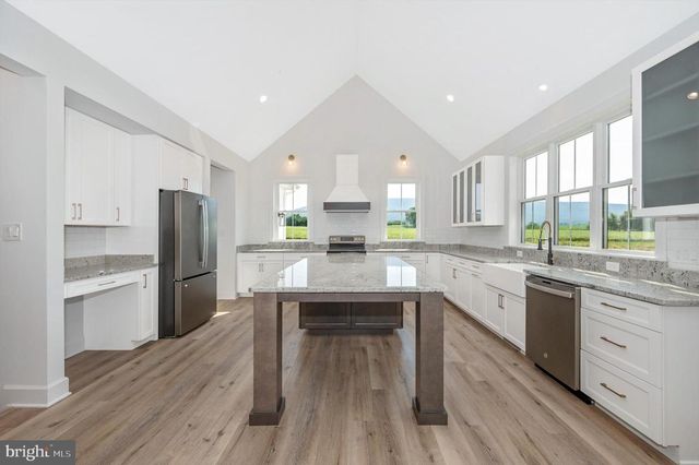 17023 RAVEN ROCK RD, Sabillasville, MD 21780