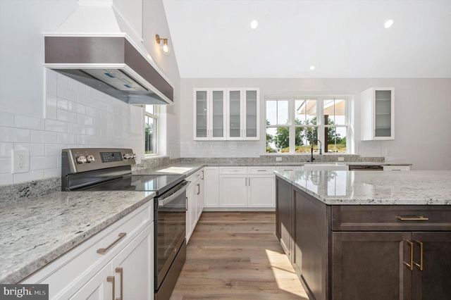 17023 RAVEN ROCK RD, Sabillasville, MD 21780