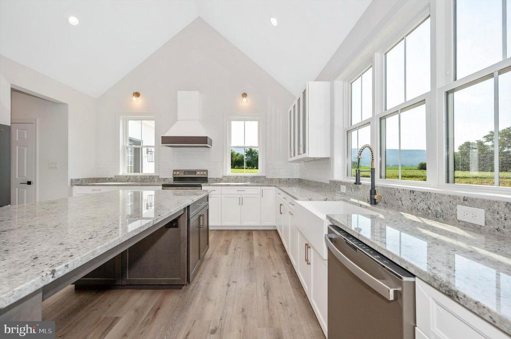 Image 22 of property listing at 17023 RAVEN ROCK RD, Sabillasville, MD 21780