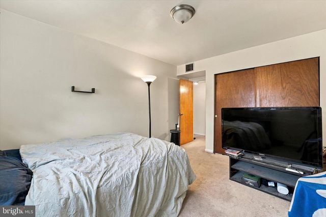 316 HERMIT ST, Philadelphia, PA 19128