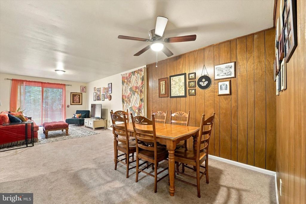 316 HERMIT ST, Philadelphia, PA 19128 — photo 2