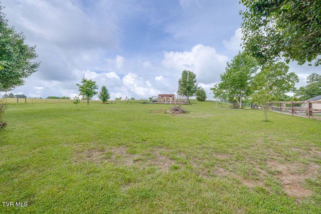 18 Audrey Lane, Jonesborough, TN 37659