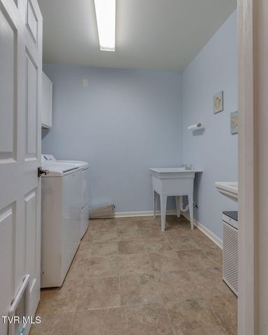 18 Audrey Lane, Jonesborough, TN 37659