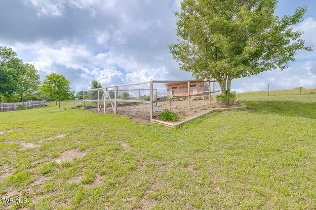 18 Audrey Lane, Jonesborough, TN 37659