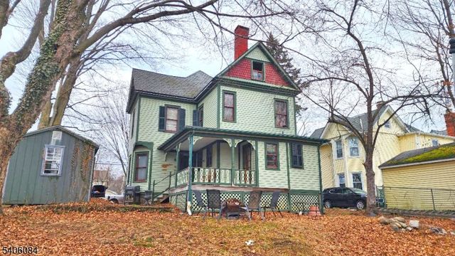 52 Union St, Rockaway Boro, NJ 07866