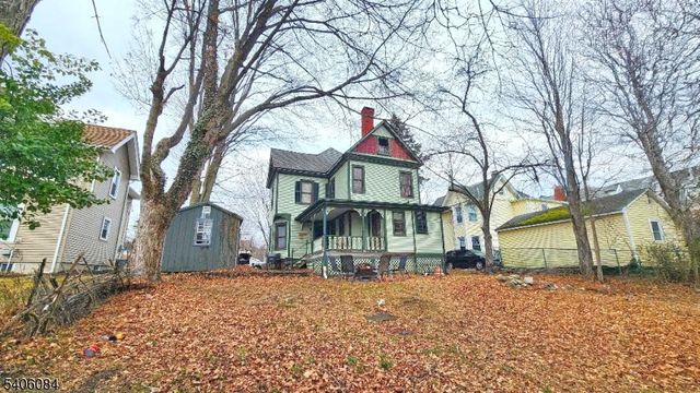 52 Union St, Rockaway Boro, NJ 07866