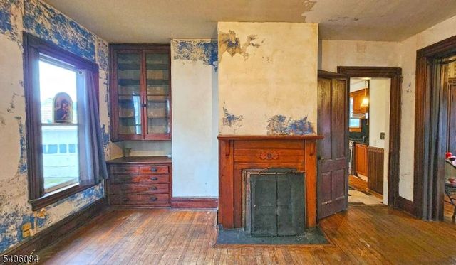 52 Union St, Rockaway Boro, NJ 07866