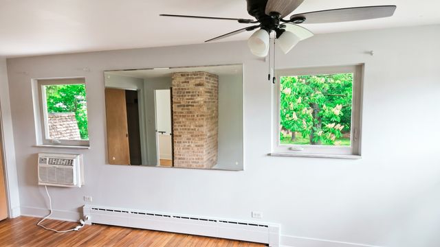 645 Judge Avenue, Waukegan, IL 60085