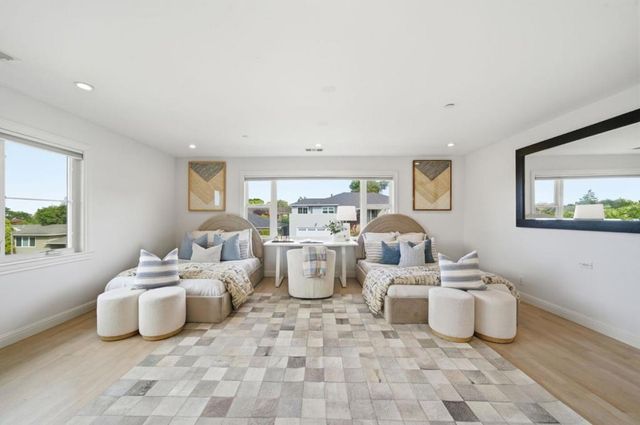 612 Hobart Avenue, San Mateo, CA 94402
