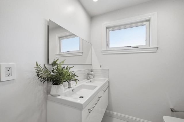 612 Hobart Avenue, San Mateo, CA 94402