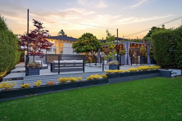 612 Hobart Avenue, San Mateo, CA 94402