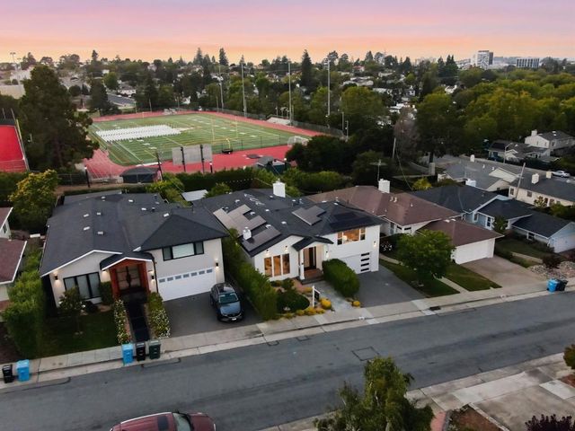 612 Hobart Avenue, San Mateo, CA 94402