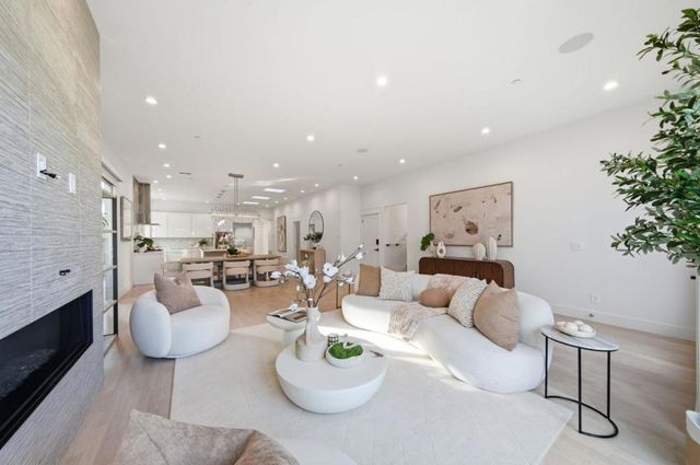 612 Hobart Avenue, San Mateo, CA 94402