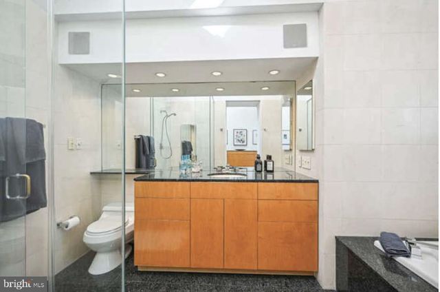 4527 Q PL NW, Washington, DC 20007