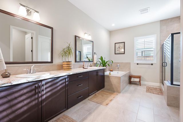 822 Overstone Ave Avenue, Madera, CA 93636