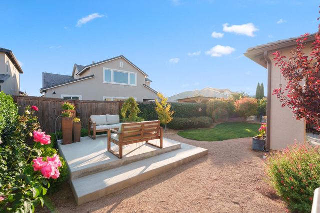 822 Overstone Ave Avenue, Madera, CA 93636