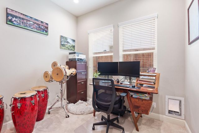 822 Overstone Ave Avenue, Madera, CA 93636