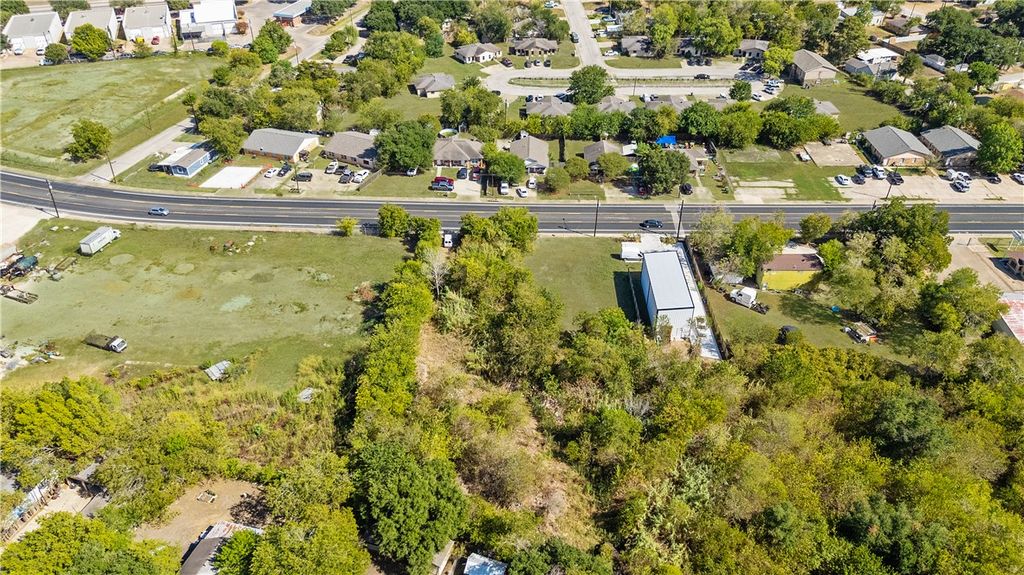 1120 Groesbeck Street, Bryan, TX 77803 — photo 3