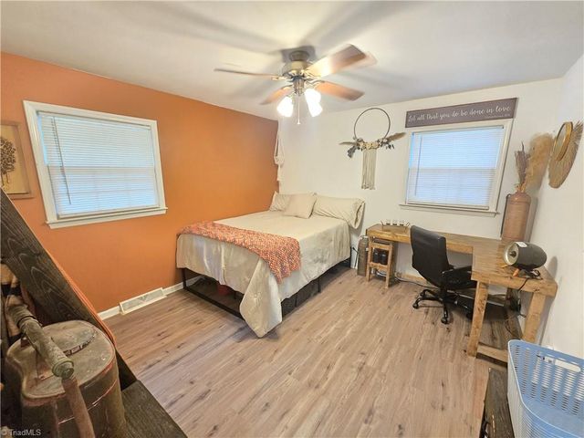 706 TownBranch Road, Graham, NC 27253