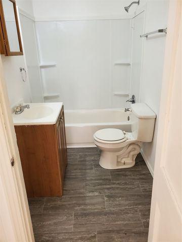 351 S Waco Street, Van Alstyne, TX 75495