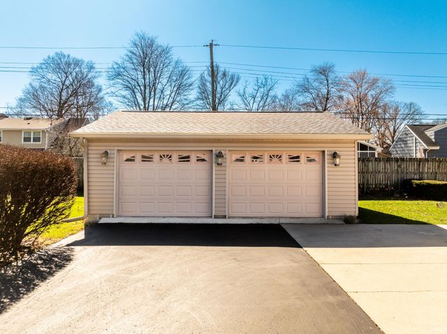 3107 W Beechwood Avenue, Muncie, IN 47304