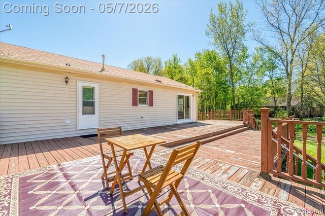 20650 Sherwood Road, Belleville, MI 48111