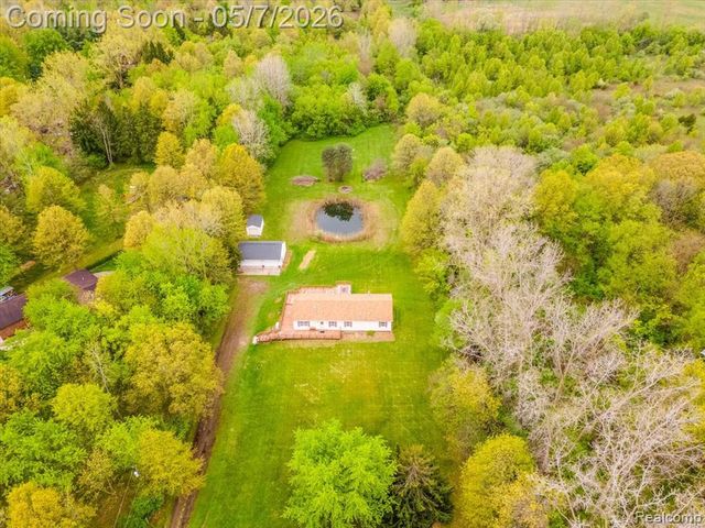 20650 Sherwood Road, Belleville, MI 48111