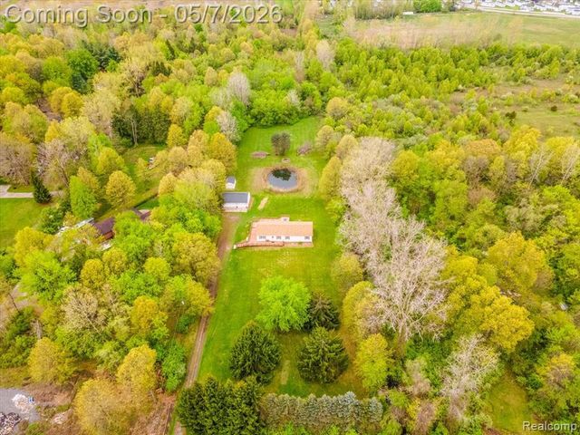 20650 Sherwood Road, Belleville, MI 48111