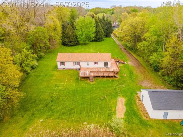 20650 Sherwood Road, Belleville, MI 48111
