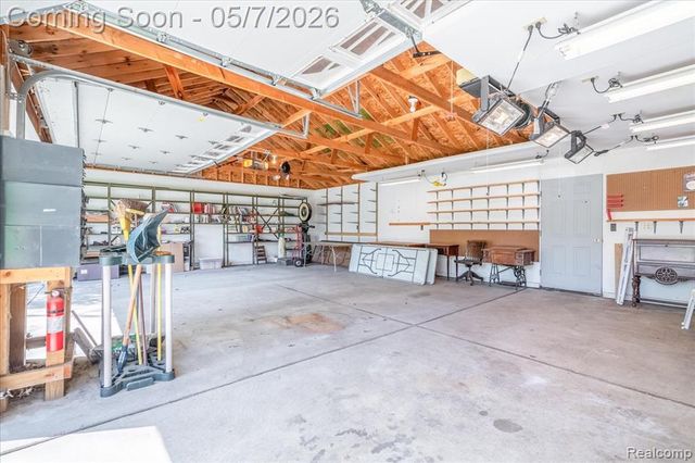 20650 Sherwood Road, Belleville, MI 48111