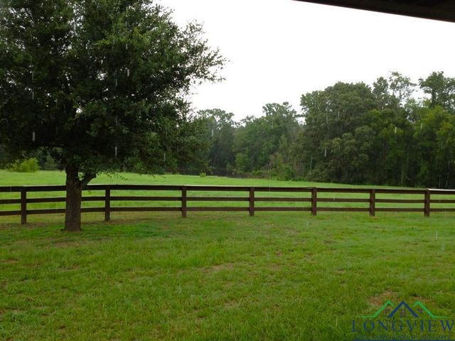 195 CR 1772, Jefferson, TX 75657
