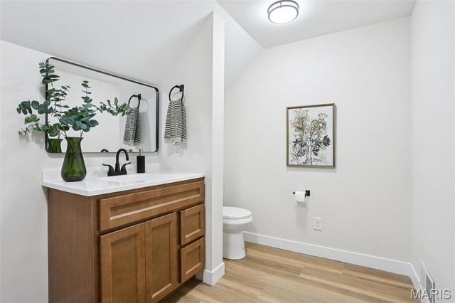 1357 S Lake Sherwood Drive, Marthasville, MO 63357