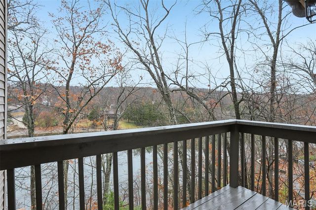 1357 S Lake Sherwood Drive, Marthasville, MO 63357