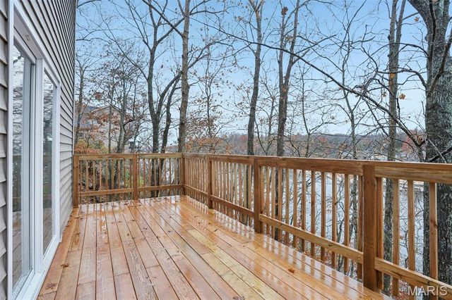 1357 S Lake Sherwood Drive, Marthasville, MO 63357