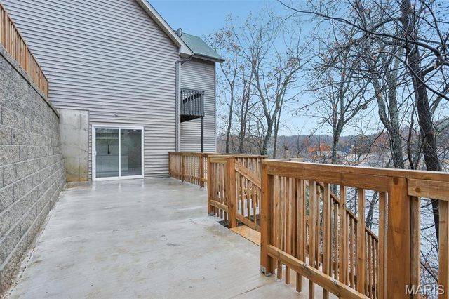 1357 S Lake Sherwood Drive, Marthasville, MO 63357