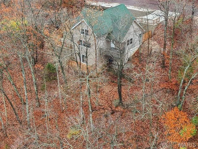 1357 S Lake Sherwood Drive, Marthasville, MO 63357