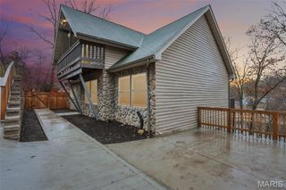 1357 S Lake Sherwood Drive, Marthasville, MO 63357