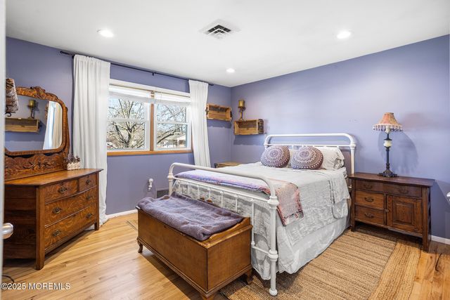 380 Delaware Drive, Brick, NJ 08723