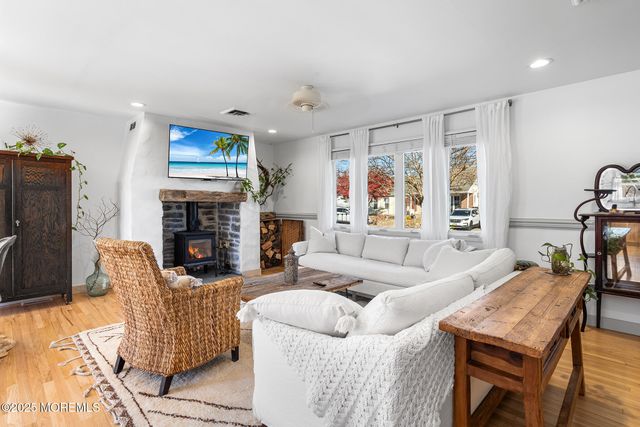 380 Delaware Drive, Brick, NJ 08723