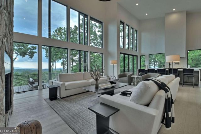 415 Green Ridge Trail, Blue Ridge, GA 30513