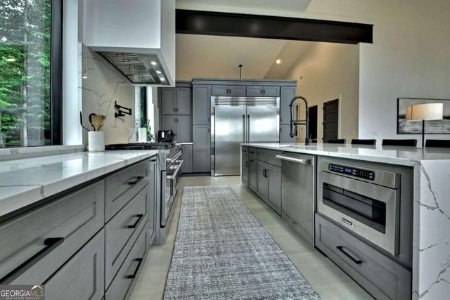 415 Green Ridge Trail, Blue Ridge, GA 30513