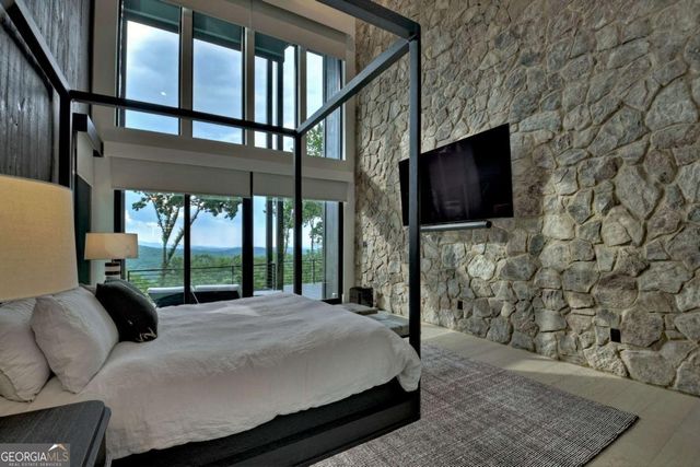 415 Green Ridge Trail, Blue Ridge, GA 30513