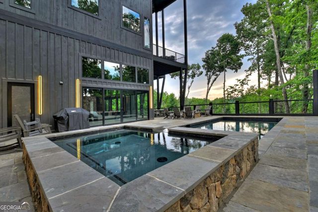 415 Green Ridge Trail, Blue Ridge, GA 30513